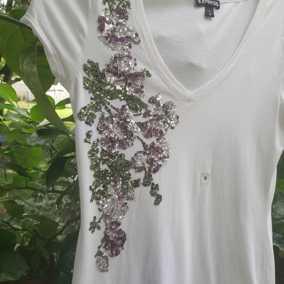 Express Sequin White Tee - Picture 3 of 4